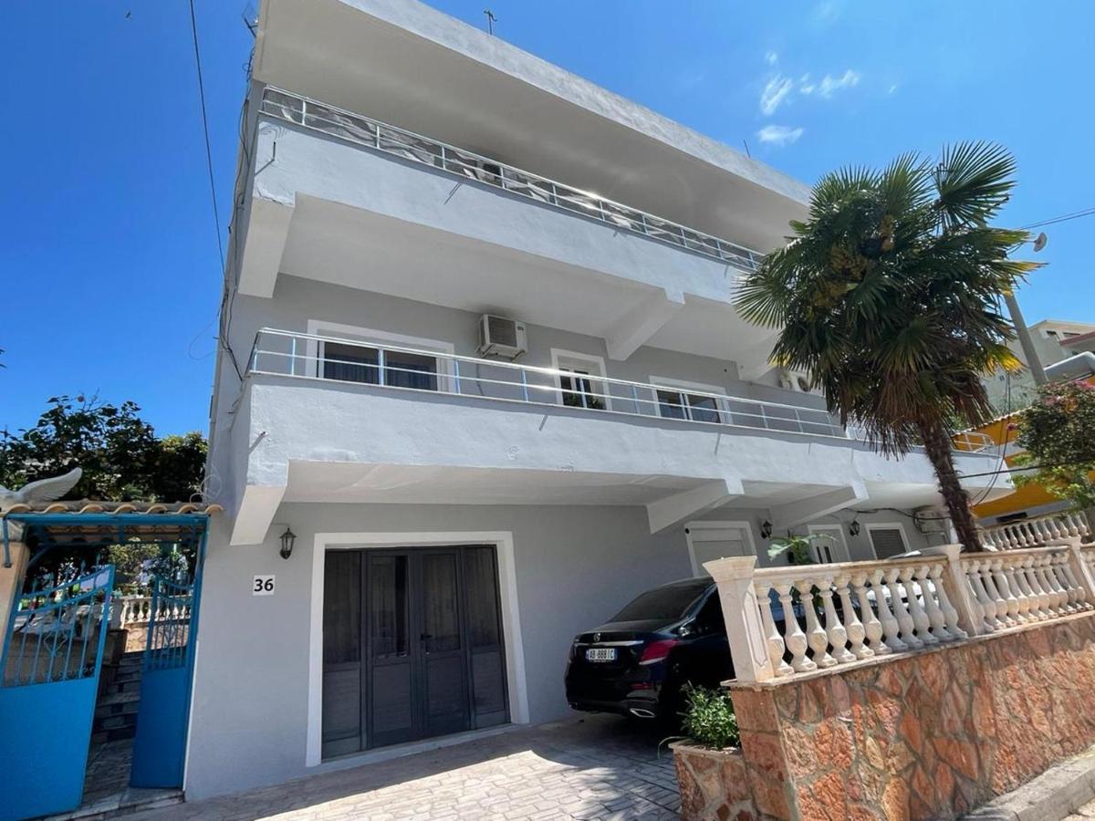 Villa Shqiponja Sarandë Eksteriør billede